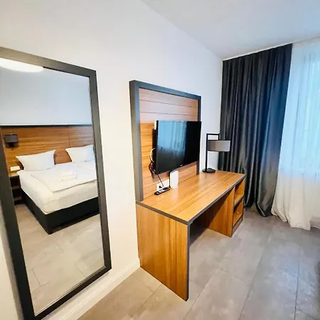Hostel Domizil *